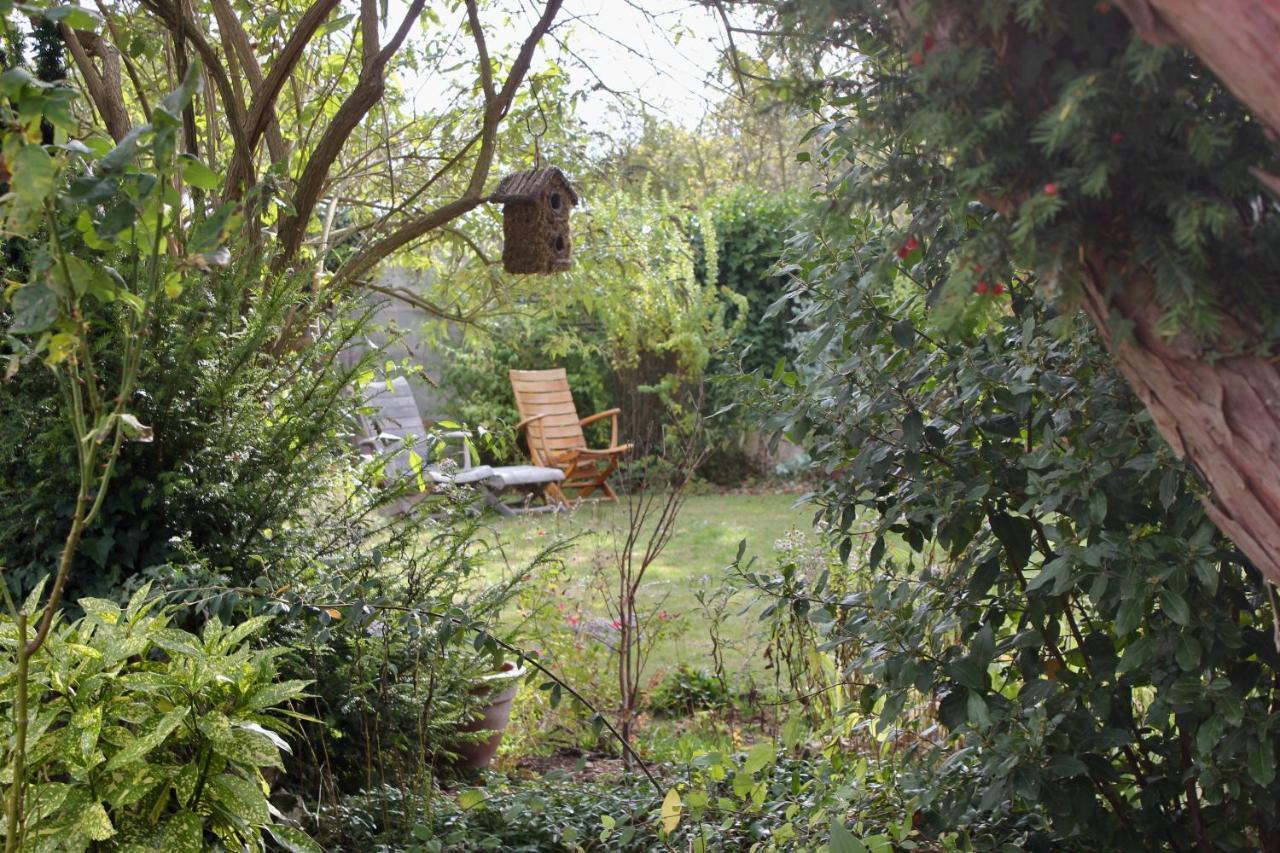 Le Chemin Du Village Croth Exterior photo